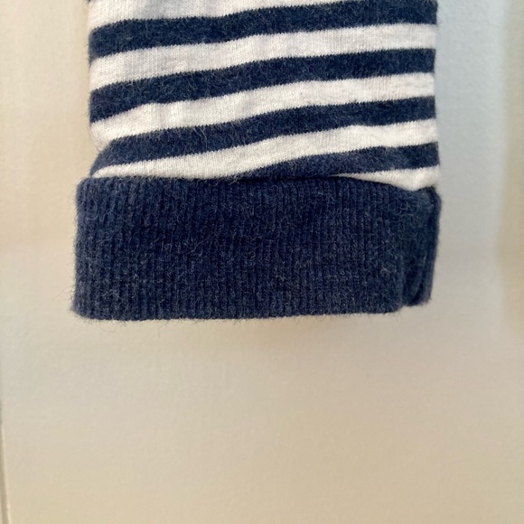 Little Me Sweatsuit 9 month - Picture 4 of 6